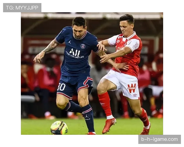 奥雷利安·楚阿梅尼：法甲最佳阵容连入选背后的统治级表现解析