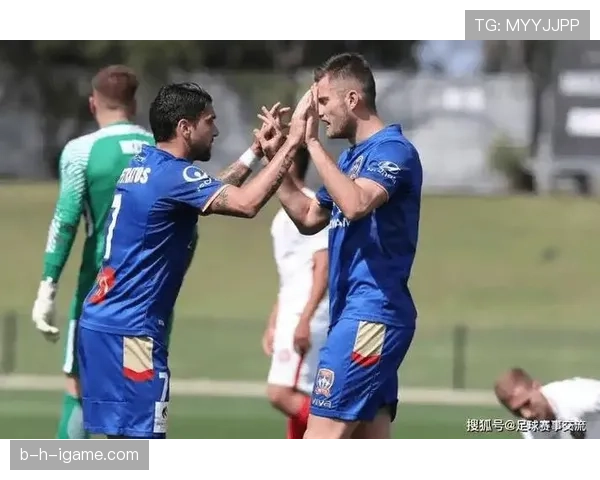 居莱尔身体对抗能力与战术适配性解析 居莱尔身体对抗能力与战术适配性解析